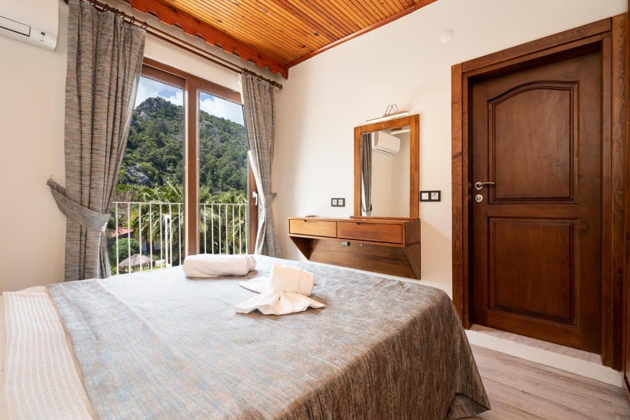 Ayris Hotel Чирали Экстерьер фото